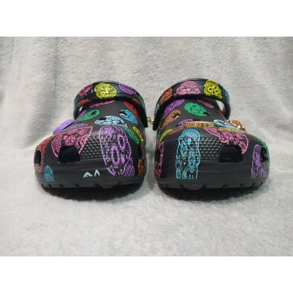 Crocs Shoes Mens 11 Bistro Day of the Dead Clog Skulls Rare Limited Edition