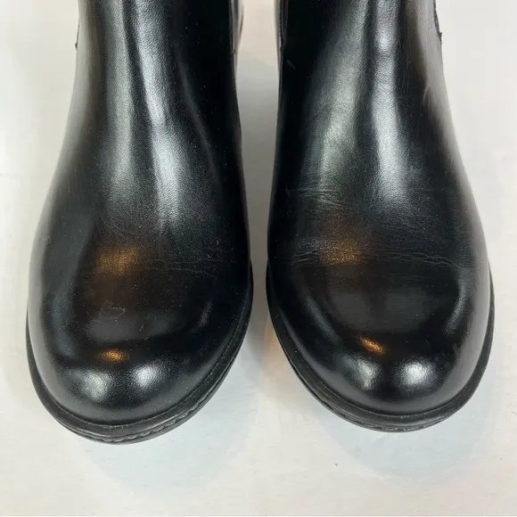 Dansko Bonita cutout smooth leather shoes / ankle booties