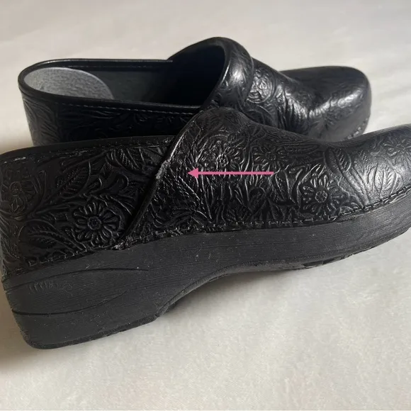 Dansko XP 2.0 Floral Black Tooled Leather Waterproof Slip Resistant Slide Clogs