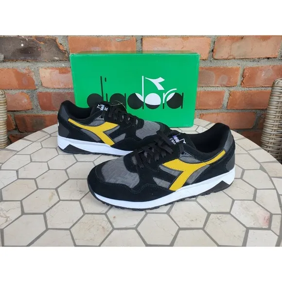 Diadora N9002 LUX Black Rich Gold Snakers 501.178351 Mens Size 9.5 NIB