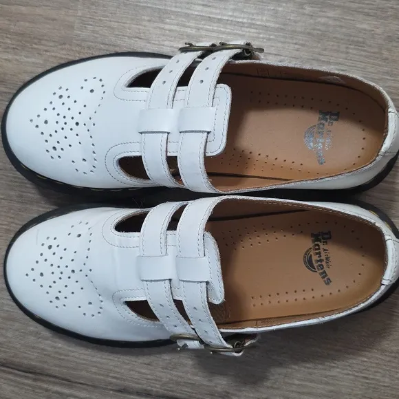 Dr. Martens 8065 White Mary-Jane Platform Oxford Loafer Shoes 7