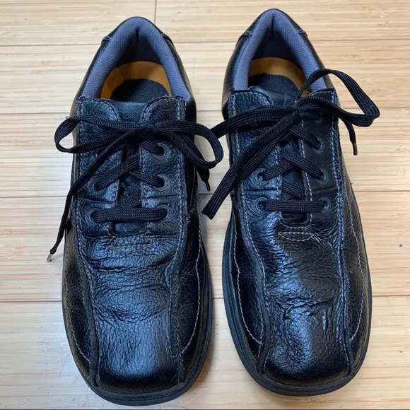 Dr. Marten’s Hempton Black Oxfords, Men’s 11.