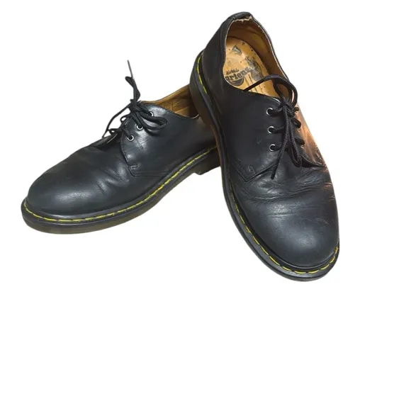 Dr. Martens UNISEX SMOOTH LEATHER OXFORD AW004 M:9 W:10 Extra Loved!!