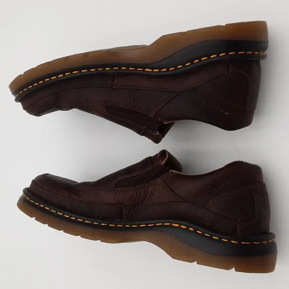 Dr Martens vintage Men's Brown Leather Slip-On Shoes moccasin 9 Y2K casual retro