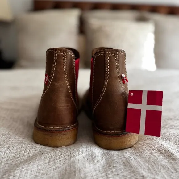 Duckfeet Roskilde Leather Shoes – EU 40 (US Women’s 9–9.5)
