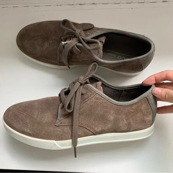 Ecco comfortable lace-up shoes brown Sz Eu 39/ US 8.5