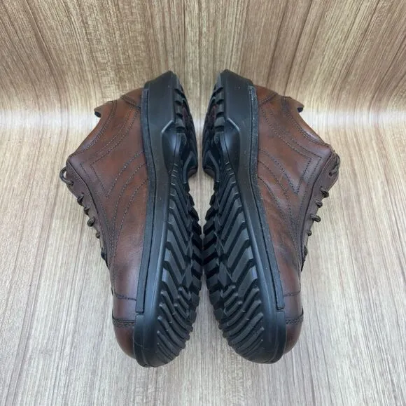 Ecco Men's Neoflexor Oxford Size 44 /10 Brown Leather Tie Casual Travel Shoes