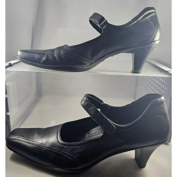 Ecco  Women's Black Leather Heels Shoes Size 7.5