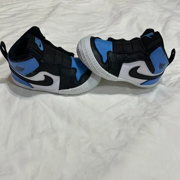 EEUC NIKE AIR JORDAN 1 RETRO UNC TOE TODDLER CRIB SHOES! 3.5