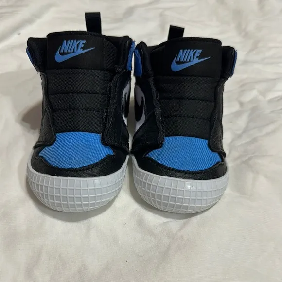 EEUC NIKE AIR JORDAN 1 RETRO UNC TOE TODDLER CRIB SHOES! 3.5