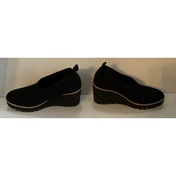 Eileen Fisher Black Wedge Shoes 7 New NWT $235 retail Beautiful Versatile
