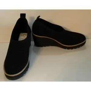 Eileen Fisher Black Wedge Shoes 7 New NWT $235 retail Beautiful Versatile