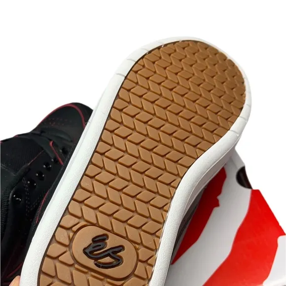 ES ACCEL OG retro black and red all leather chunky skateboarding shoes