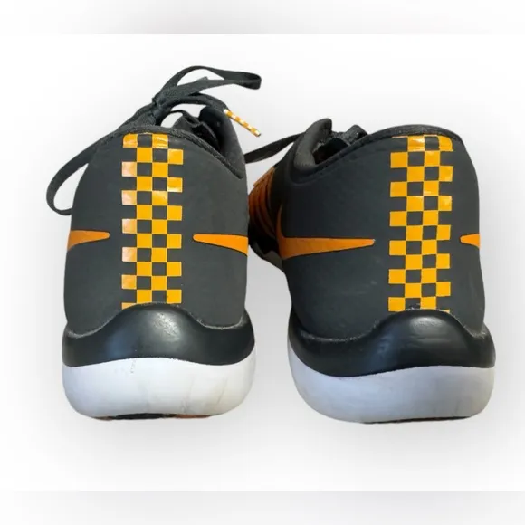 EUC Nike Free TR 5.0 V6 TB Tennessee Vols Smokey Gray Shoes Men’s 7 women 8.5
