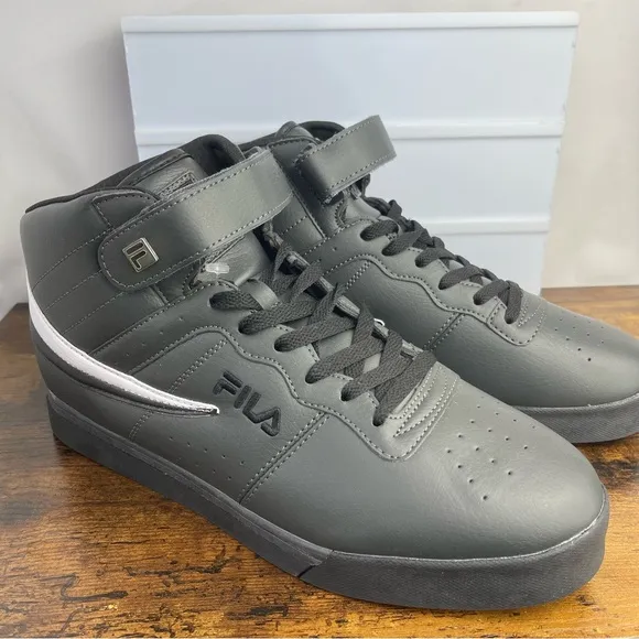 FILA MSRP $85.99 VULC 13 MEN'S  MID PLUS HI TOP SNEAKERS SHOES 10 11.5 Black