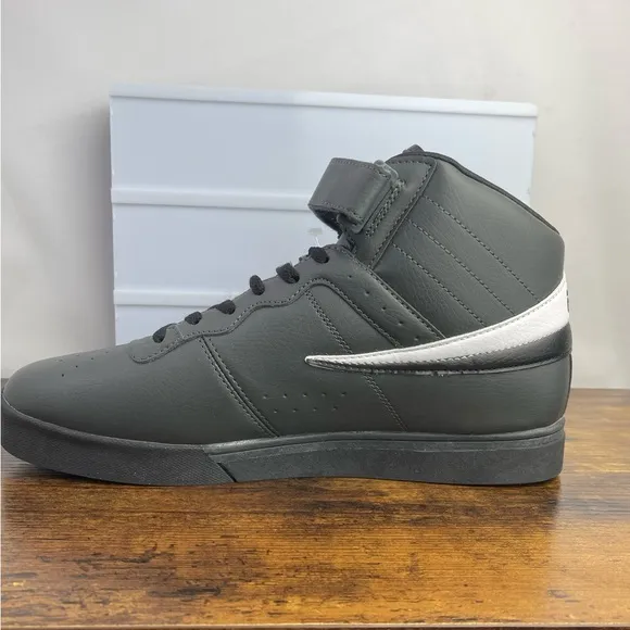 FILA MSRP $85.99 VULC 13 MEN'S  MID PLUS HI TOP SNEAKERS SHOES 10 11.5 Black