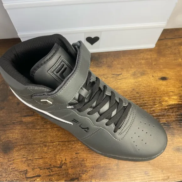 FILA MSRP $85.99 VULC 13 MEN'S  MID PLUS HI TOP SNEAKERS SHOES 10 11.5 Black