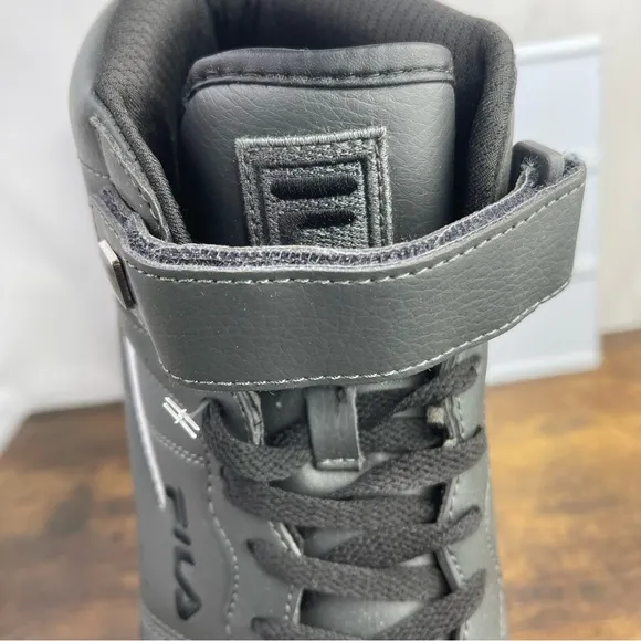 FILA MSRP $85.99 VULC 13 MEN'S  MID PLUS HI TOP SNEAKERS SHOES 10 11.5 Black