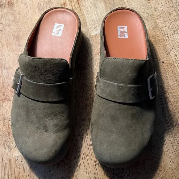 Fitflop Leather Buckle Clogs Mules Olive Green Great Condition! Size 9