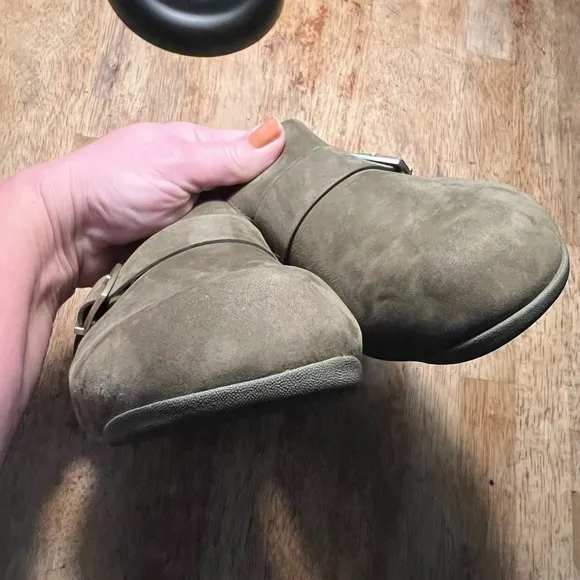 Fitflop Leather Buckle Clogs Mules Olive Green Great Condition! Size 9