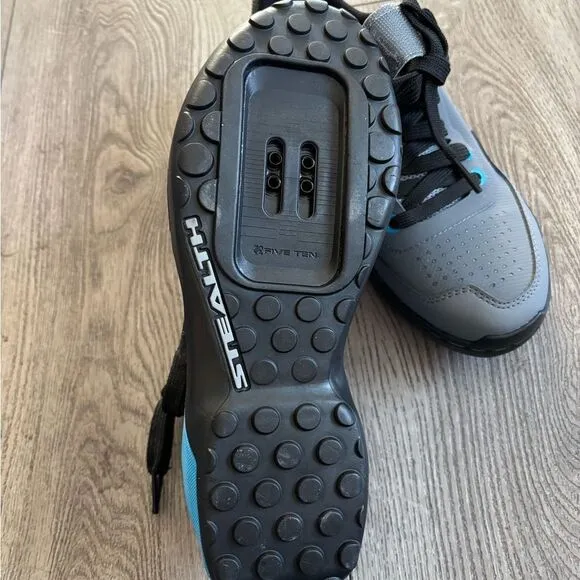 Five ten kestrel lace mountain clipless shoes