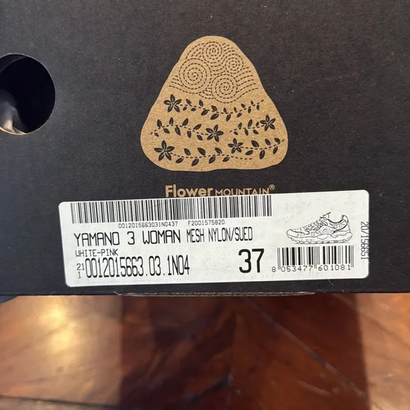Flower Mountain Yamano 3 Sneakers Size 37