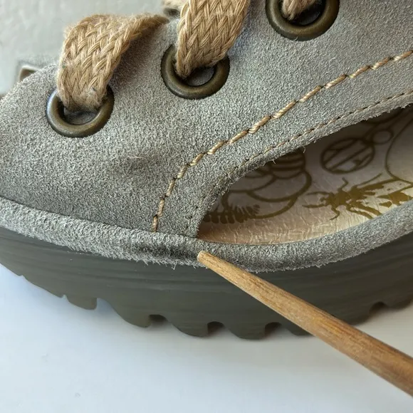 Fly London laceUp sandal comfortable size 36 Fly London comfort walking shoe