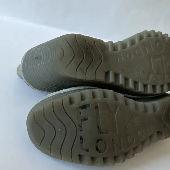 Fly London laceUp sandal comfortable size 36 Fly London comfort walking shoe