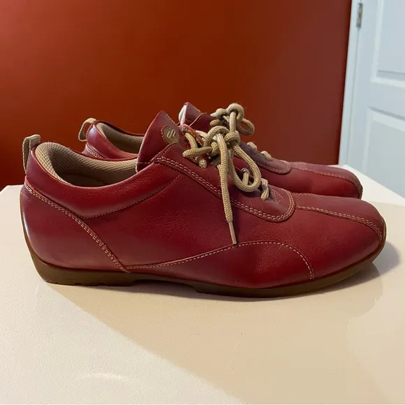 Footprints by Birkenstock Men’s Brick Red Lace Up Comfortable Shoes
