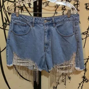 Forever 21 Women’s Diamond Tassels Distressed Blue Wash Denim Shorts