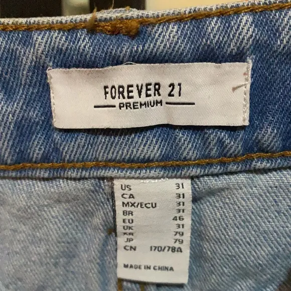 Forever 21 Women’s Diamond Tassels Distressed Blue Wash Denim Shorts