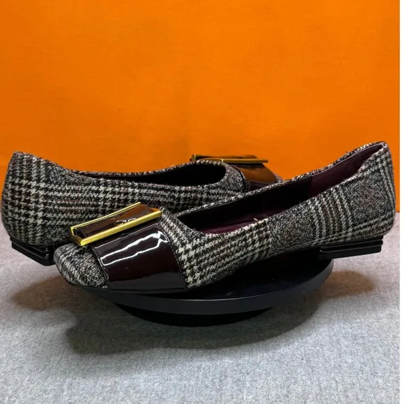 Franco Sarto Flates Brown Tan Gold Buckle Tahlia Size 7.5 M EU 38 NEW
