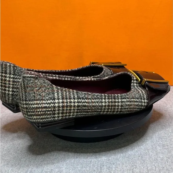 Franco Sarto Flates Brown Tan Gold Buckle Tahlia Size 7.5 M EU 38 NEW