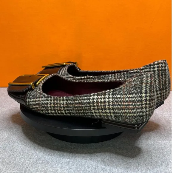 Franco Sarto Flates Brown Tan Gold Buckle Tahlia Size 7.5 M EU 38 NEW