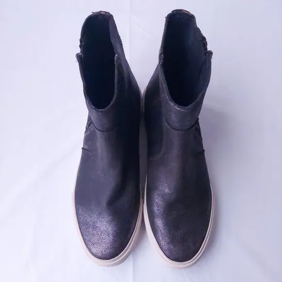 Frye Gia Lug Zip Black Shimmer Bootie Women's Sz 9.5