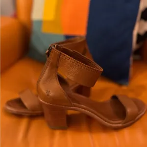 FRYE Women’s 6.5M Cognac Brielle Back Zip Dress Sandal Heels Leather Ankle Strap