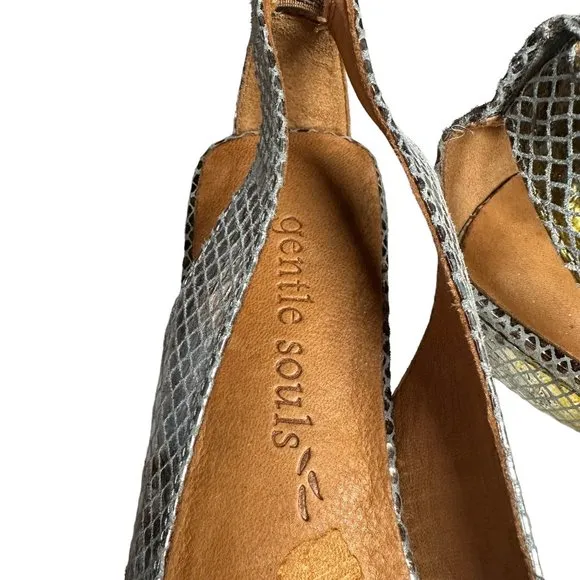 Gentle Souls It’s So Fun Gold Metallic Animal Embossed Leather Shoes 8.5M