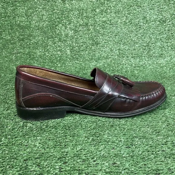 GH Bass &amp; Co. Weejuns Shoes Men Burgundy Tassel Loafers Leather Casual Size 12