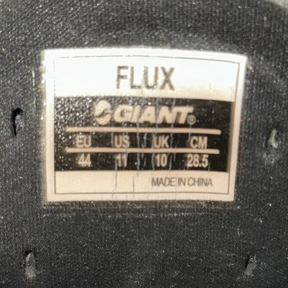 Giant Flux Black Bicycling Shoes Mountain or Road Biking Preowned Mens Size 11