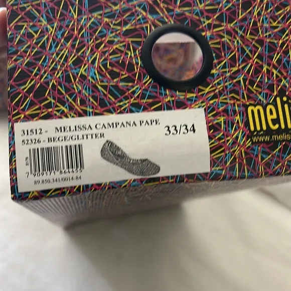 Girls MELISSA shoes size 33/34 new, never worn
