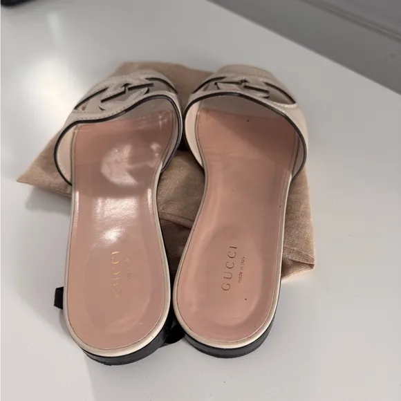 Gucci Cream Mules Sleek Design