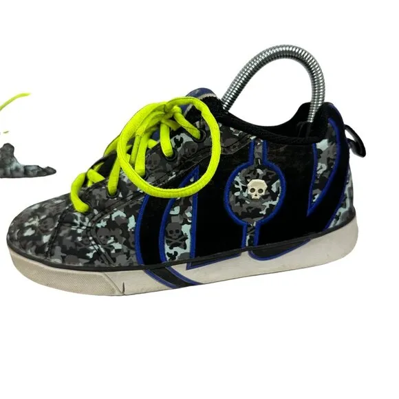 Heelys Youth Size 5 Shoes With Wheels - Skull &amp; Camo Pattern Black/Blue Trim