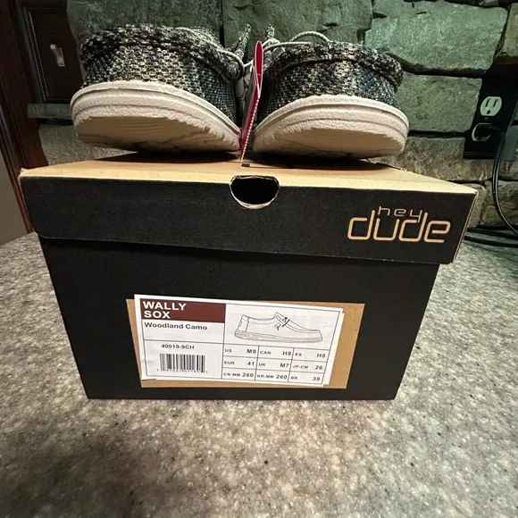 Hey Dude Mens Shoes - Camo NWT