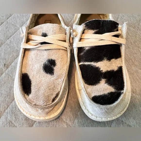 HEY DUDE Sz 5 Wendy Sparkling Gold Cow Hide Slip On Comfortable  Shoes Orig$150