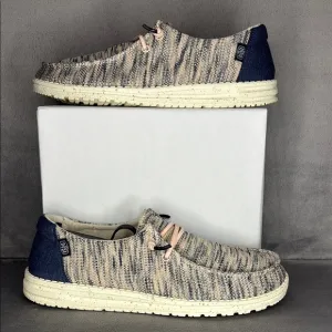 🔥🔥🔥HEY DUDE Wendy Sox Size: 10🔥🔥🔥