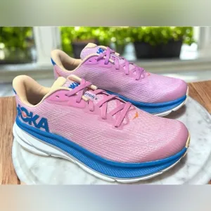 HOKA Clifton 9 Girls' Grade School Supportive Running Shoes Big Kid Size 5