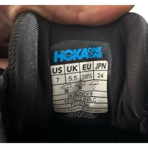 HOKA One One Bondi 6 Black Triple Black Marathon Running Shoes Women's Size 7