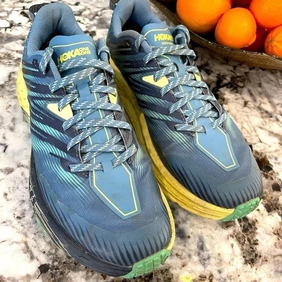 Hoka One One Speedgoat Running Shoes woman’s size 10.5