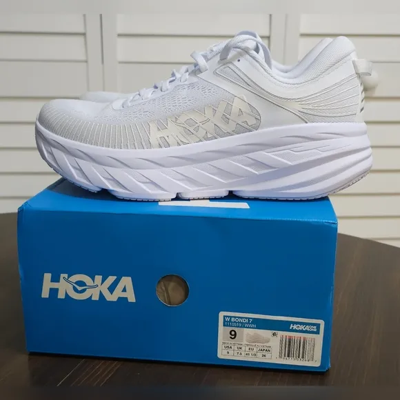 Hoka One One W Bondi 7 Women White $165 SIZE 9 New In Box Supportive Shoes