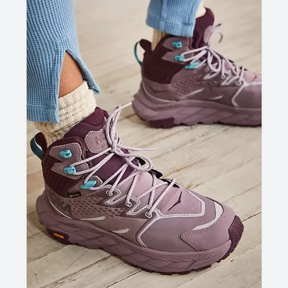 HOKA ONE ONEWomen Anacapa Mid GORE-TEX Hiking Shoes 11 Elderberry/Grape wine👟